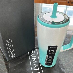 BrüMate Aqua glitter Tumbler with Straw